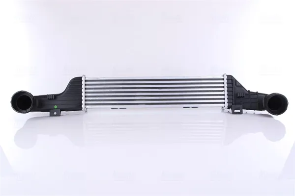 Chłodnica intercoolera 96784 Nissens