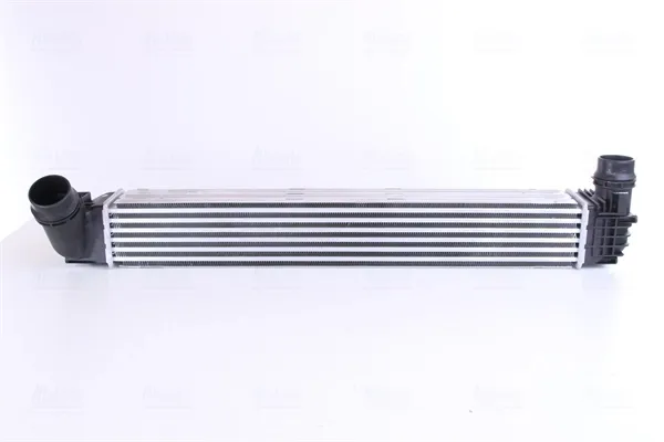 Chłodnica intercoolera 96545 Nissens