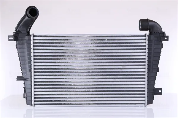 Chłodnica intercoolera 96590 Nissens