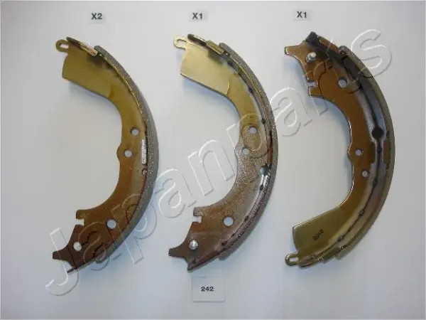 Klocki hamulcowe tylne bębnowe GF242AF Japan Parts