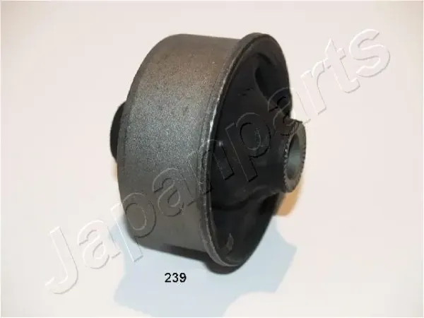 Silentblock przedniego wahacza dolnego RU239 Japan Parts