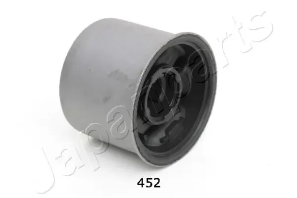 Silentblock przedniego wahacza dolnego RU452 Japan Parts