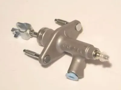 Cylinder sprzęgła główny QH010 Aisin