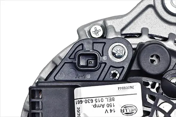 Alternator 231008633R Opel