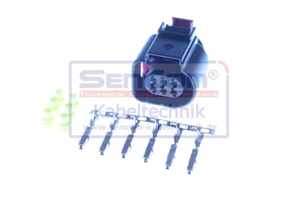 Złącze (wtyczka) tylnej lampy CS20630 Sencom