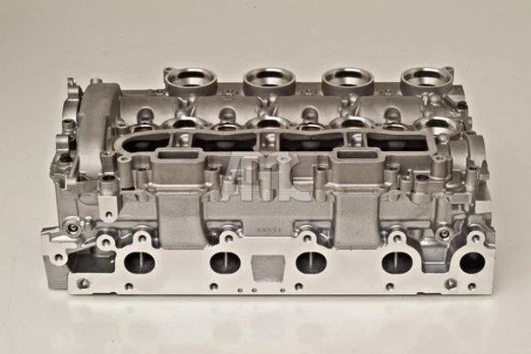 Głowica cylindra Peugeot 307