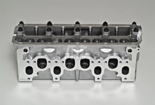 Głowica cylindrów Alfa Romeo 33 905