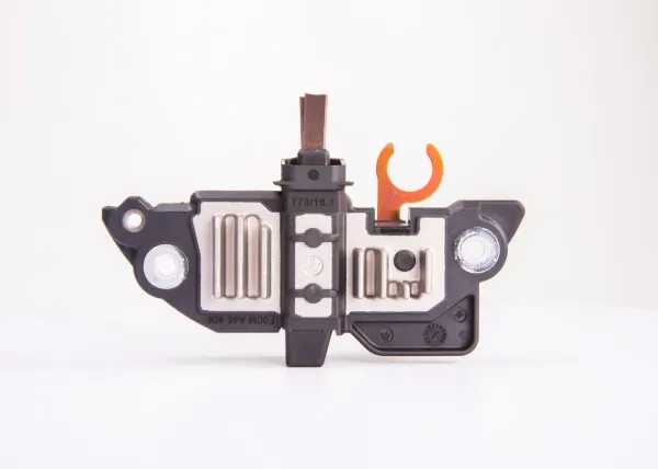 Regulator alternatora (przekaźnik ładowania) F00M144147 Bosch