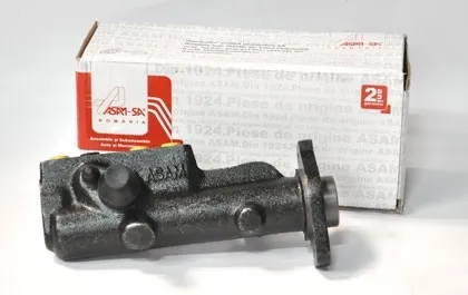 Główny cylinder hamulców Dacia Solenza 