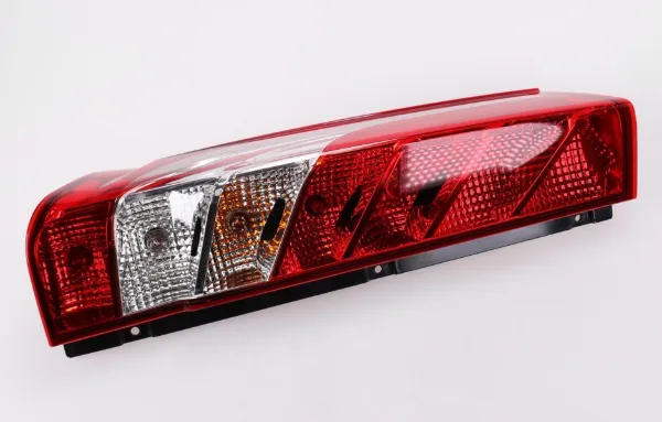 Lampa zespolona tylna lewa 5801523220 Iveco