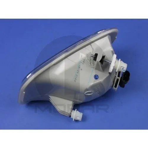 Lampa przeciwmgielna lewa 55372735AB Chrysler