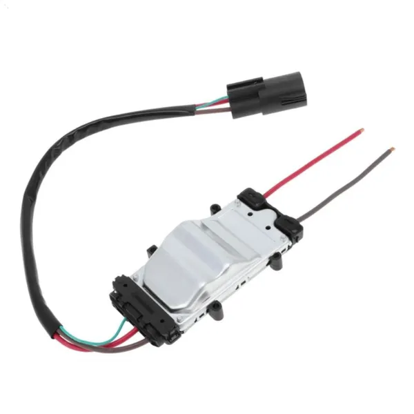 Dyfuzor chłodnicy, w komplecie z silnikiem i wirnikiem 1530980 Ford