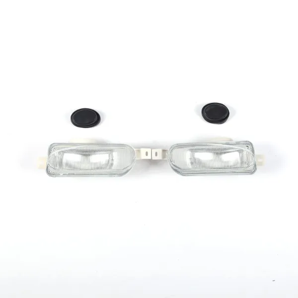 Lampa przeciwmgielna prawa 4395813 Ford