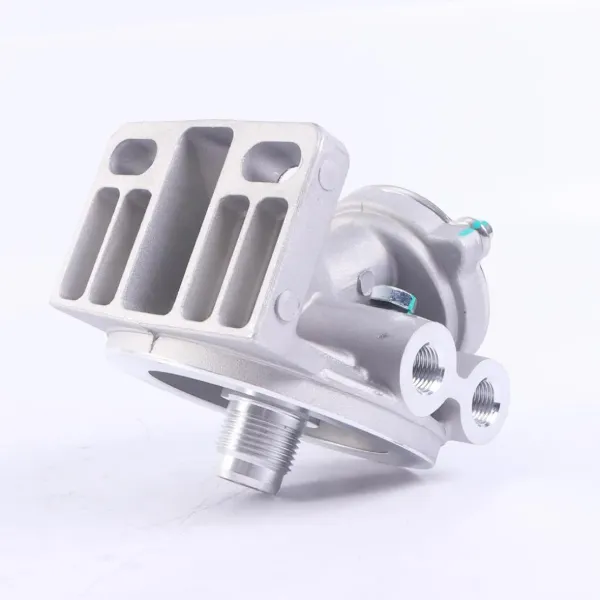 Pokrywa obudowy filtra paliwa 42550973 Iveco