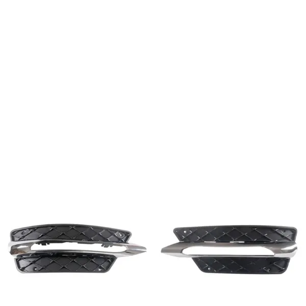 Kratka zderzaka przedniego prawa A2048851453 Mercedes