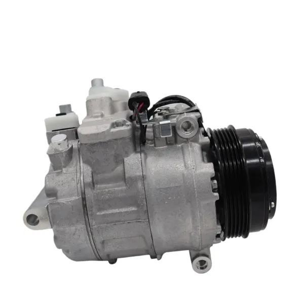 Sprężarka klimatyzacji A0008301401 Mercedes