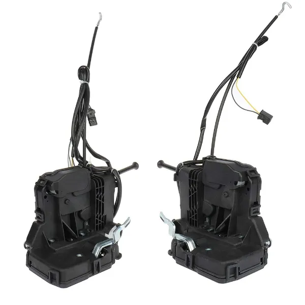 Zamek drzwi przednich lewych 2117200335 Mercedes