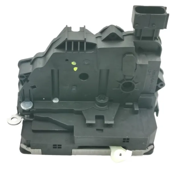 Zamek drzwi przednich lewych A9607230001 Mercedes