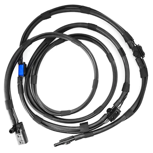 Przewód spryskiwacza szyby przedniej A2218600292 Mercedes