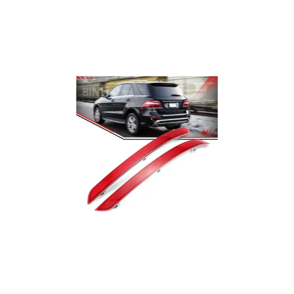 Lampa odblaskowa zderzaka tylnego prawa 1668200174 Mercedes