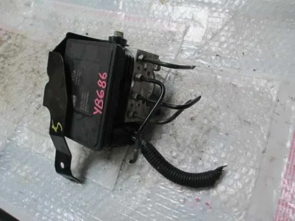 Sterownik ABS  hydrauliczny Mitsubishi Outlander III