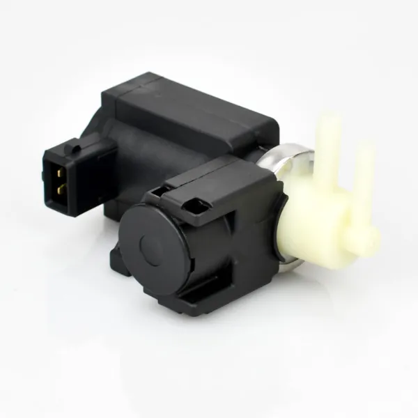 Przetwornik ciśnienia (solenoid) doładowania 55575611 Opel