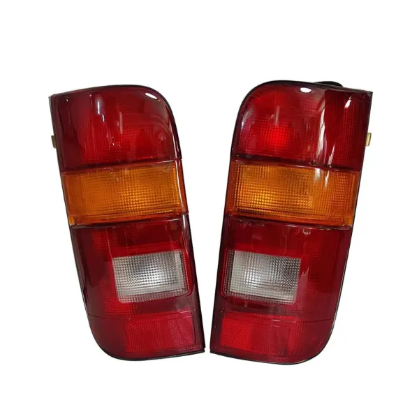 Lampa zespolona tylna prawa Toyota Hiace III