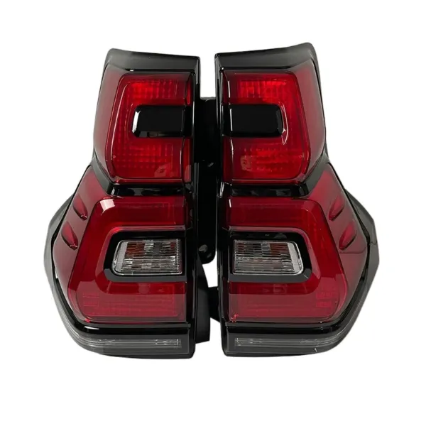 Lampa zespolona tylna lewa 8156160C30 Toyota