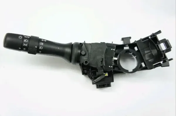 Przełącznik zespolony lewy 8414030311 Toyota