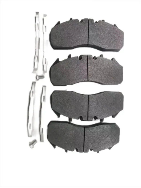 Klocki hamulcowe przednie tarczowe 21352570 Volvo