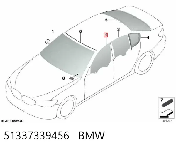 Szyba drzwi prawych przednich 51337339456 BMW