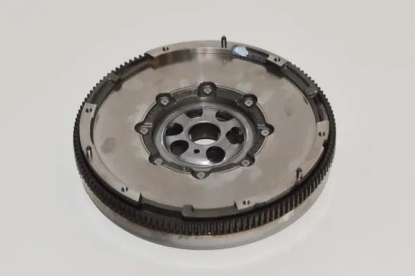 Koło zamachowe silnika 03G105266BN VAG