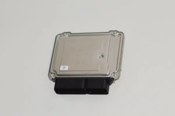 Sterownik silnika 03G906021TB VAG