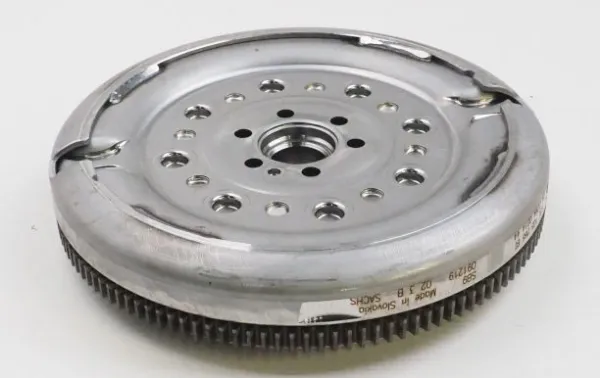 Koło zamachowe silnika 03L105266BT VAG