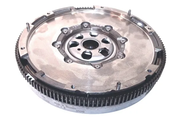 Koło zamachowe silnika 03L105266CA VAG