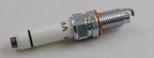 Świeca zapłonowa 04E905601B VAG