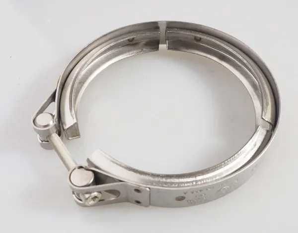 Zacisk mocujący katalizator do turbiny 04L131455A VAG