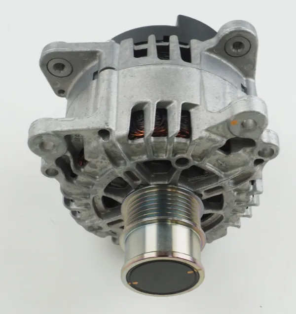 Alternator Volkswagen Golf VIII