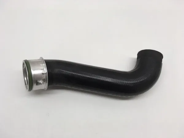 Przewód (króciec) intercoolera 1J0145828T VAG