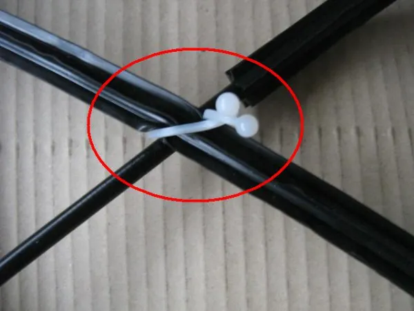 Mechanizm podnoszenia szyby drzwi przednich lewych 1K4837461B VAG