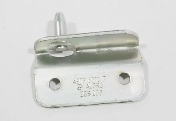 Zaczep zamka drzwi tylnych skrzydłowych prawy dolny 2E1829733 VAG