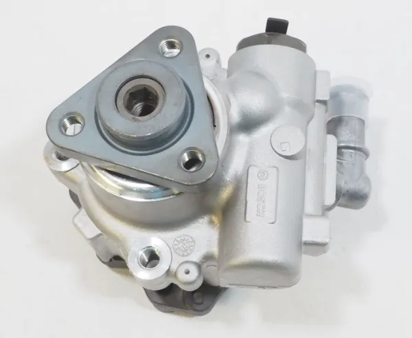 Pompa wspomagania hydraulicznego kierownicy 4F0145155P VAG