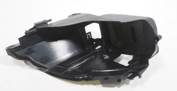 Wspornik (adapter) mocowania reflektora przedniego prawego 4L0941614B VAG