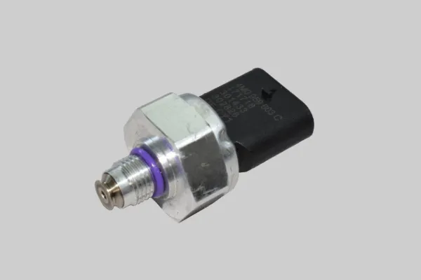 Czujnik ciśnienia bezwzględnego klimatyzacji 4M0959603C VAG