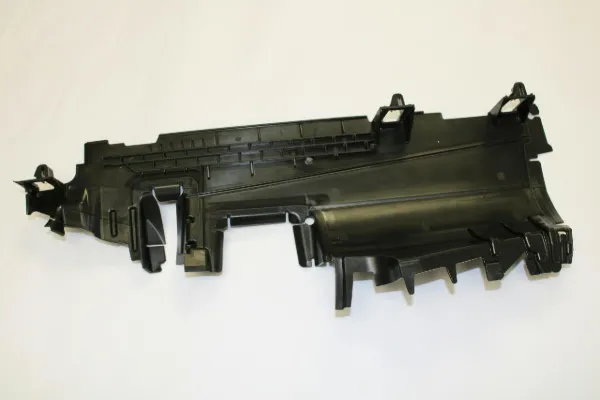Kierownica powietrza (deflektor) chodnicy lewa 5G0121283AD VAG