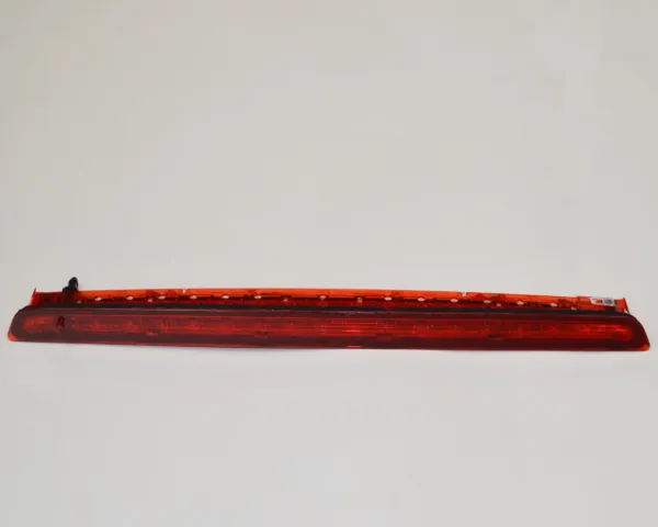 Lampa stop tylna dodatkowa 5JJ945097A VAG