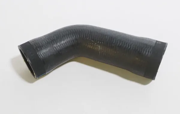 Przewód (króciec) intercoolera 6Q0145834 VAG