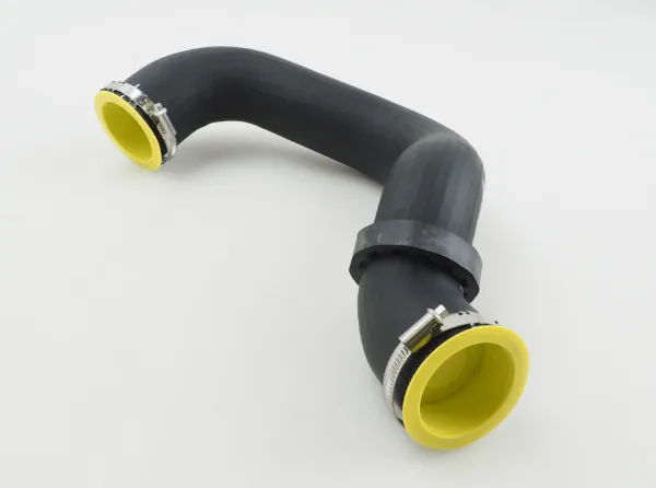 Przewód (króciec) intercoolera 7E0145980 VAG
