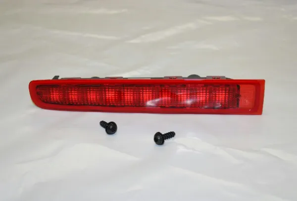 Lampa stop tylna dodatkowa 7E0945097J VAG