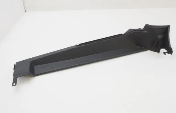 Uszczelniacz błotnika 80A821169A VAG